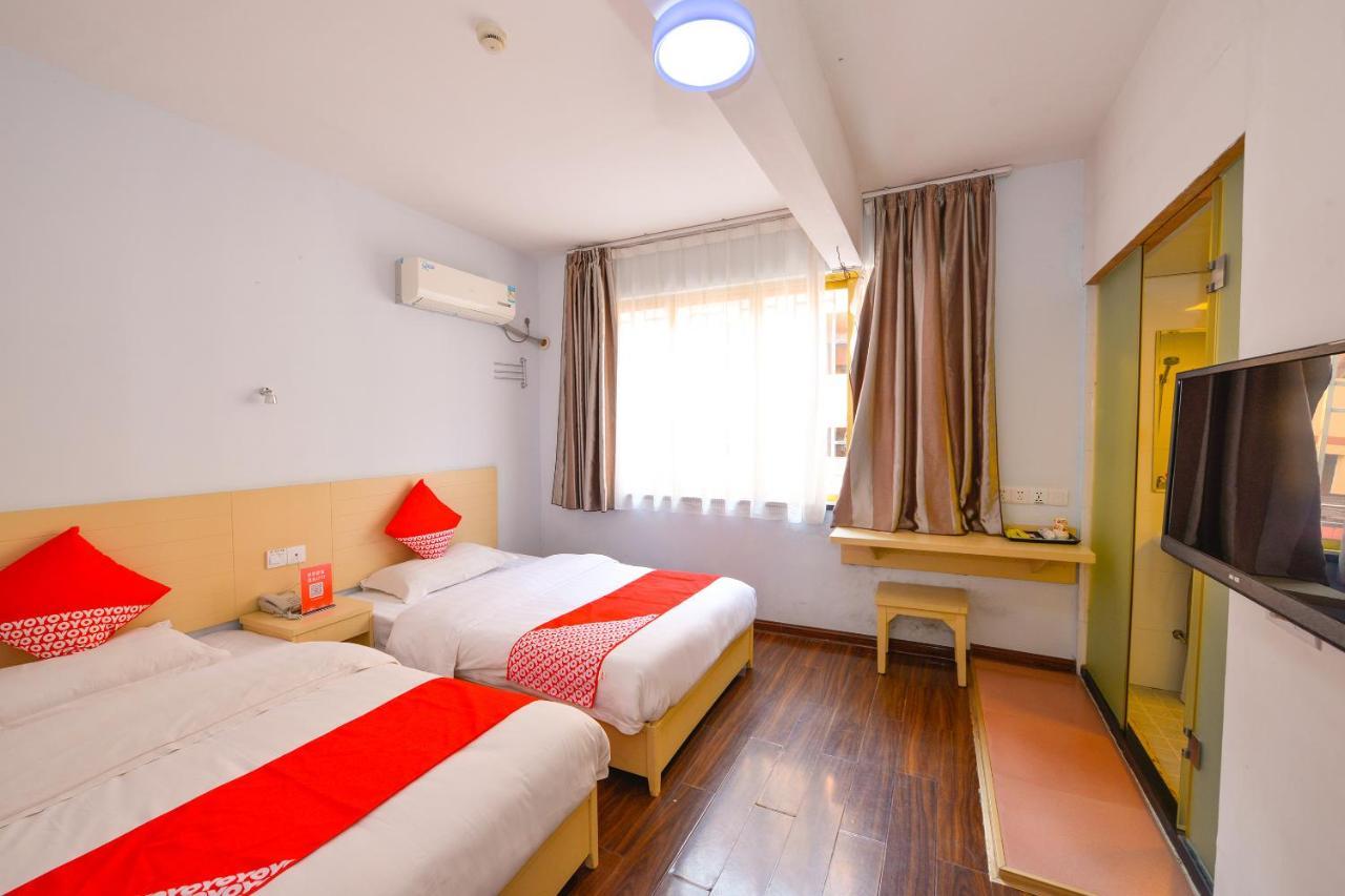 Guilin 68° Hotel North Railway Station Branch Экстерьер фото